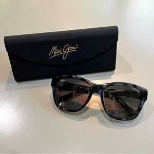 Maui Jim Polarized Sunglasses - HANAPAA MJ 538-03J Blue Black Tortoise/ Grey
